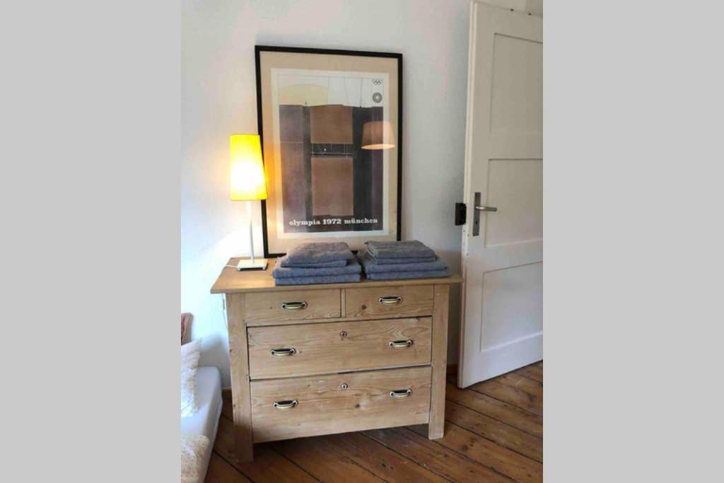 Charmant Leben Im Textilviertel - Stilvolle Wohnung - Zentral Und Ruhig Augsburg Bagian luar foto